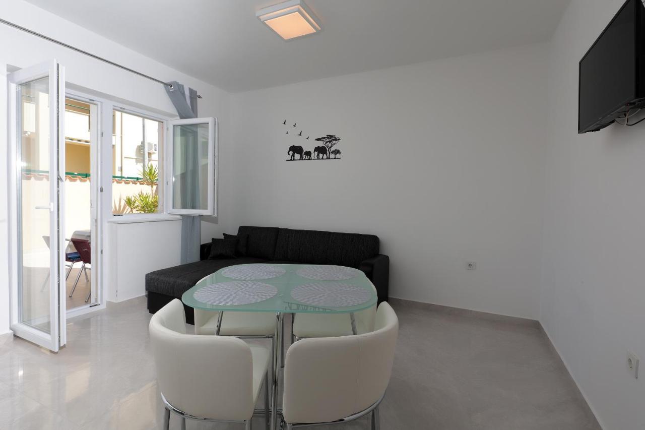 נובליה Villa Katarina מראה חיצוני תמונה