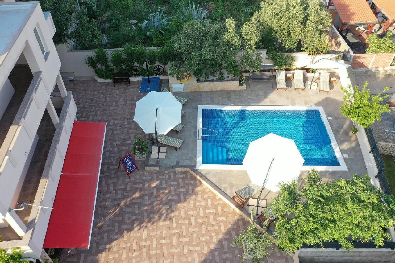 נובליה Villa Katarina מראה חיצוני תמונה