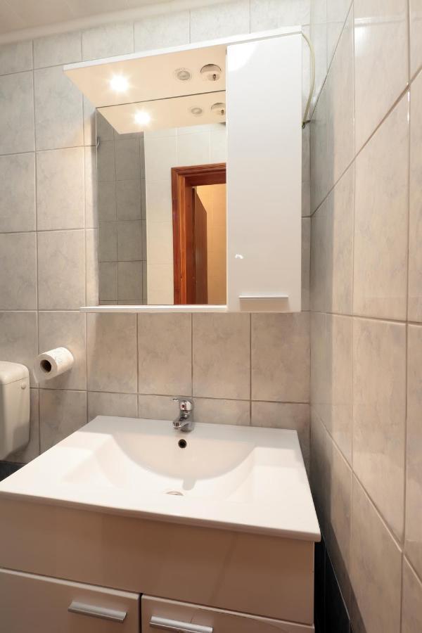 נובליה Villa Katarina מראה חיצוני תמונה