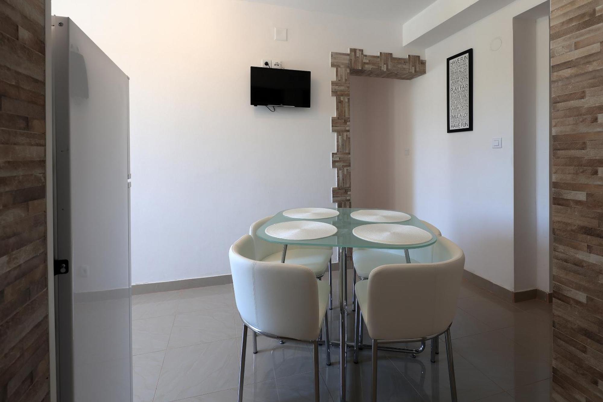 נובליה Villa Katarina מראה חיצוני תמונה